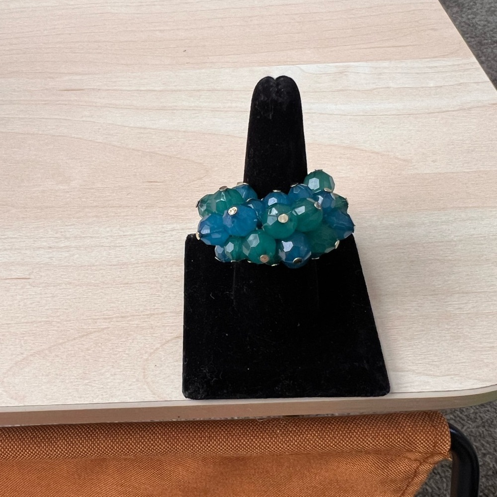 Elegant Blue and Green Gemstone Ring